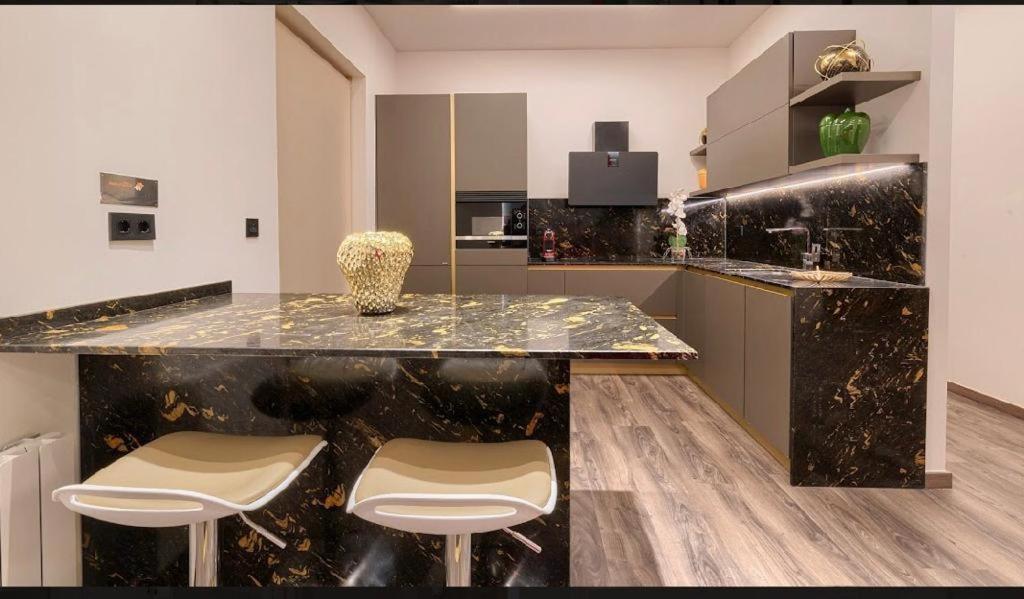 Abando Suites By Next Stop Bilbao Extérieur photo